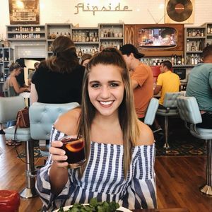 Meet your Posher, Marisa